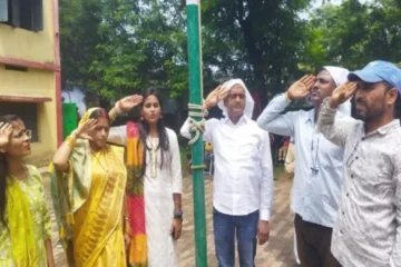 78th Independence Day, flag hoisting and tribute to martyrs in Saunda 'D' Panchayat