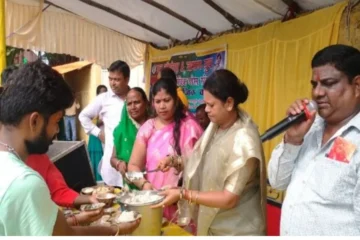 Kheer Mahabhog distributed in the ancient Shiva temple of Kaitha