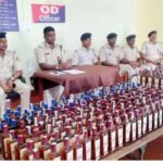 Vehicle carrying 316 bottles of illegal English liquor seized in Dhanbad, driver absconding