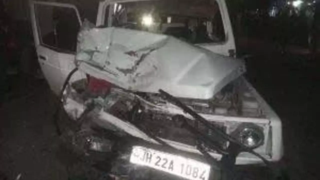 seraikela escort vehicle accident