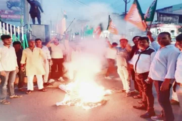 BJYM strongly protested against Hemant Soren government