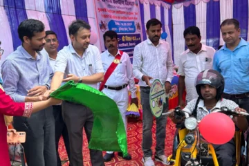 Distribution of free battery operated tricycles to 42 beneficiaries in Kishanganj