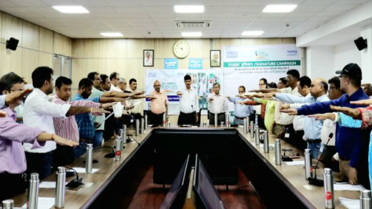 Organization of oath taking and Vishwakarma puja under “Swachhta Hi Seva” program at PVUNL Patratu