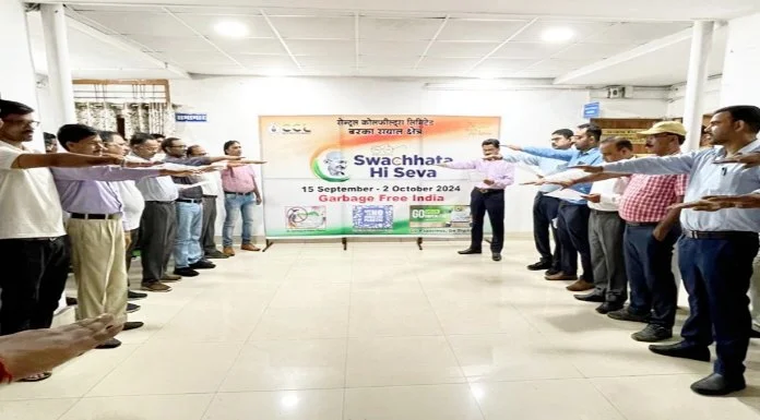 'Swachhta Hi Seva' campaign started in CCL Barka-Syal, employees took oath of cleanliness