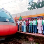 Tatanagar-Patna Vande Bharat Express received grand welcome in Barkakana