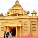 Decoration of pandals completed on Shashti of Shardiya Navratri, Ghutuwa's pandal will give a glimpse of Akshardham temple