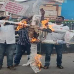 Demand for fair investigation of JSSC CGL exam, effigy of Chief Minister burnt