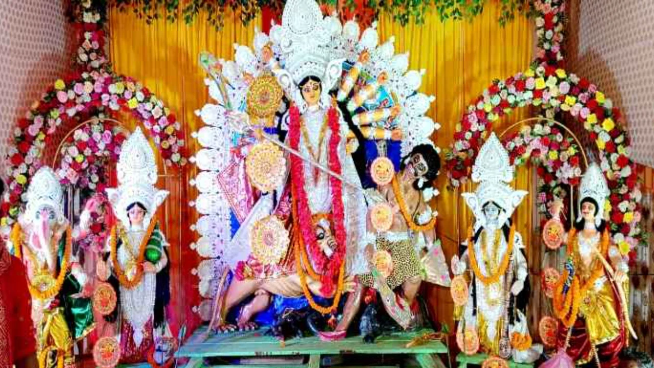 Durga Puja celebrated in Bhurkunda coalfield, crowd of devotees gathered