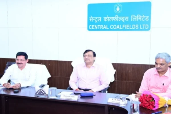 Former Central Railway General Manager inspected Barkakana-Mesra railway section of Dhanbad division.