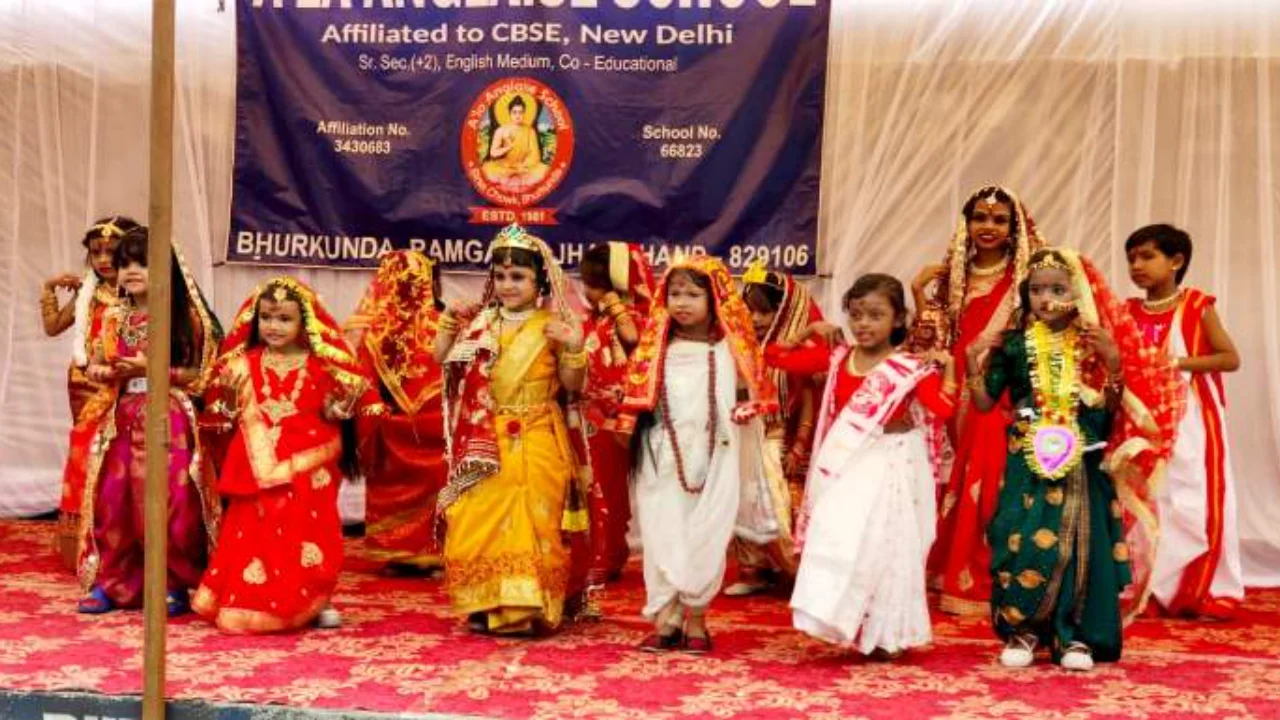 Navratri festival organized with great pomp in A'La Anglise Vidyalaya