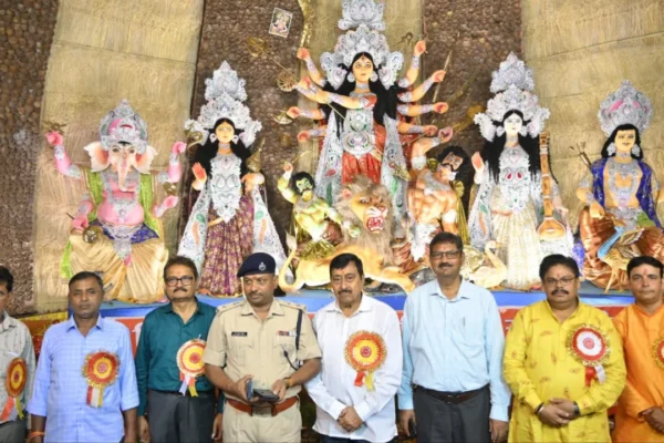 Ranchi Deputy Commissioner inspects Durga Puja pandals, takes stock of security arrangements