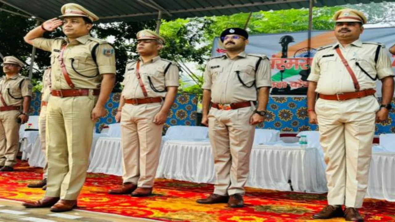 Salute and tribute to martyrs on Police Memorial Day in Ramgarh