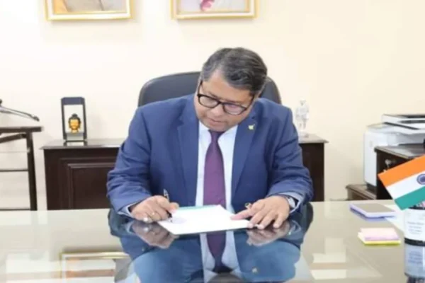 Vikram Dev Dutt takes charge as Secretary of Coal Ministry