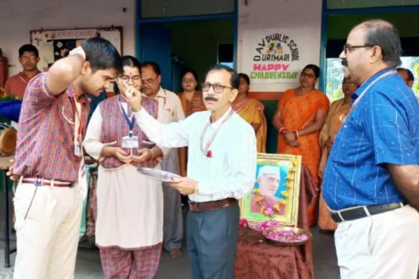 Celebration-organized-on-Childrens-Day-in-DAV-Urimari