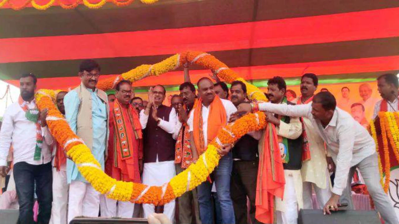 In Parivartan Sankalp Sabha, Shivraj Singh Chauhan appealed to form BJP government in Jharkhand