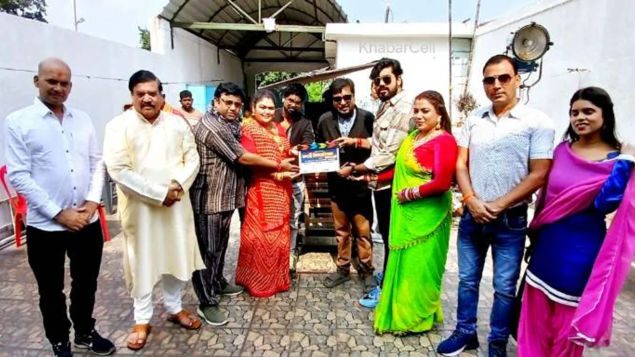 Muhurat-of-Bhojpuri-film-Jai-Maa-Chhinnamastika-Rajrappa-Wali-took-place-in-Ramgarh-shooting-started