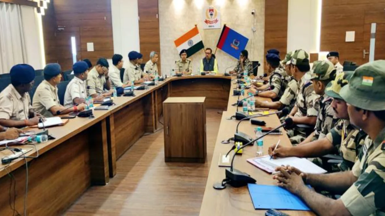 Police meeting on security preparations for assembly elections, review of security arrangements